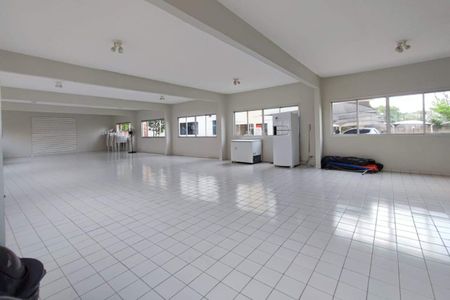 Apartamento à venda com 57m², 2 quartos e 1 vaga Apartamento à venda com 57m², 2 quartos e 1 vagaÁrea comum - Salão de festas