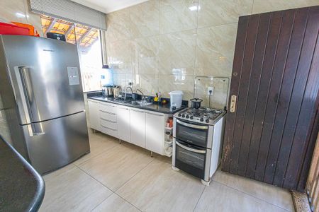 Casa para alugar com 240m², 3 quartos e 1 vaga Casa para alugar com 240m², 3 quartos e 1 vagacozinha