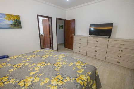 Casa para alugar com 240m², 3 quartos e 1 vaga Casa para alugar com 240m², 3 quartos e 1 vagaquarto 1 / suite
