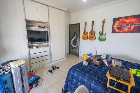 Casa para alugar com 240m², 3 quartos e 1 vaga Casa para alugar com 240m², 3 quartos e 1 vagaquarto 2