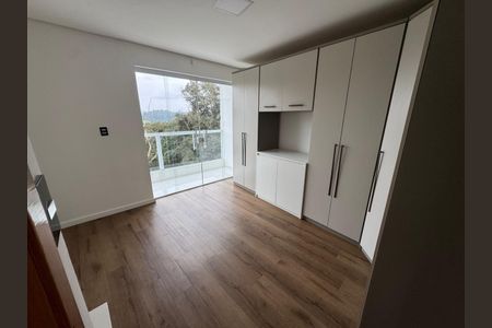 Quarto de casa para alugar com 2 quartos, 80m² em Jardim Araruama, Cotia
