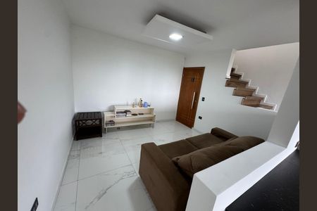Sala de casa para alugar com 2 quartos, 80m² em Jardim Araruama, Cotia