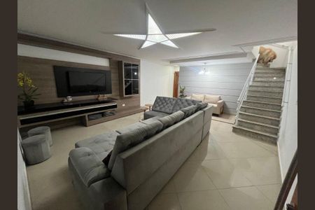 Casa à venda com 4 quartos, 150m² em Parque Sao Domingos, São Paulo