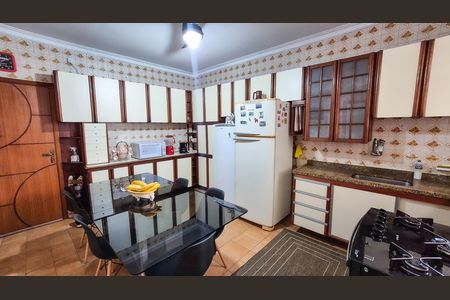 Apartamento à venda com 96m², 3 quartos e 1 vaga Apartamento à venda com 96m², 3 quartos e 1 vagaCozinha