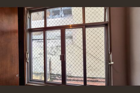 Apartamento à venda com 96m², 3 quartos e 1 vaga Apartamento à venda com 96m², 3 quartos e 1 vagaQuarto 3 - dependência