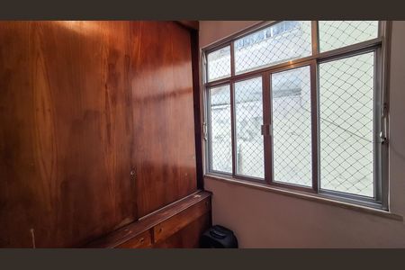 Apartamento à venda com 96m², 3 quartos e 1 vaga Apartamento à venda com 96m², 3 quartos e 1 vagaQuarto 3 - dependência