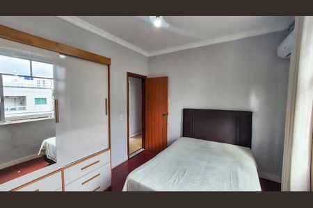 Apartamento à venda com 96m², 3 quartos e 1 vaga Apartamento à venda com 96m², 3 quartos e 1 vagaQuarto 2