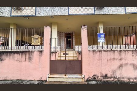 Apartamento à venda com 96m², 3 quartos e 1 vaga Apartamento à venda com 96m², 3 quartos e 1 vagaFrente Prédio Plaquinha
