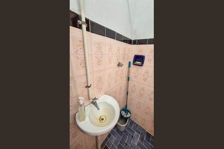 Apartamento à venda com 96m², 3 quartos e 1 vaga Apartamento à venda com 96m², 3 quartos e 1 vagaBanheiro dependência