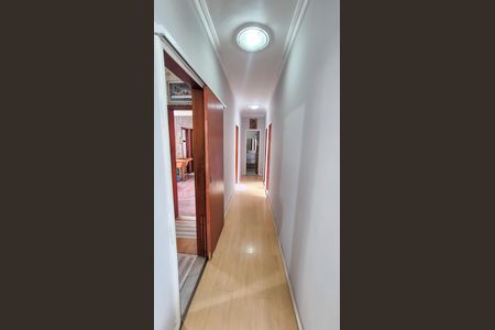 Corredor de apartamento à venda com 3 quartos, 96m² em Vila da Penha, Rio de Janeiro