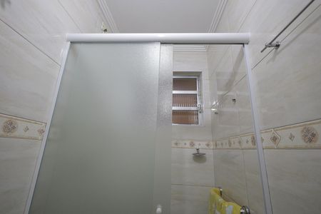 Casa para alugar com 100m², 2 quartos e 2 vagas Casa para alugar com 100m², 2 quartos e 2 vagasBanheiro 2