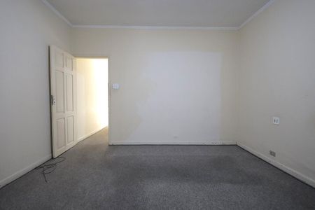 Casa para alugar com 100m², 2 quartos e 2 vagas Casa para alugar com 100m², 2 quartos e 2 vagasQuarto 1