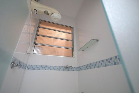 Casa para alugar com 100m², 2 quartos e 2 vagas Casa para alugar com 100m², 2 quartos e 2 vagasBanheiro
