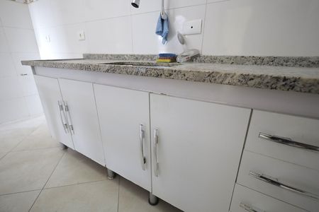 Casa para alugar com 100m², 2 quartos e 2 vagas Casa para alugar com 100m², 2 quartos e 2 vagasCozinha