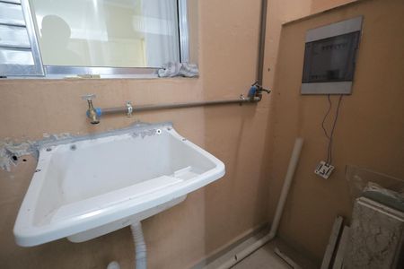 Casa para alugar com 100m², 2 quartos e 2 vagas Casa para alugar com 100m², 2 quartos e 2 vagasÁrea de Serviço