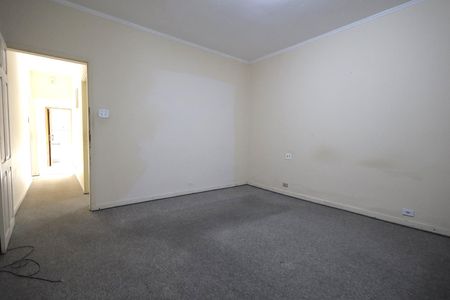 Casa para alugar com 100m², 2 quartos e 2 vagas Casa para alugar com 100m², 2 quartos e 2 vagasQuarto 1