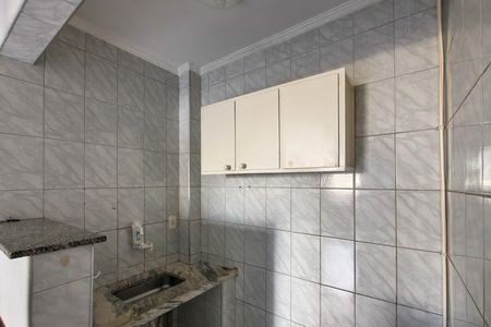 Cozinha  de kitnet/studio para alugar com 0 quarto, 40m² em Aviação, Praia Grande
