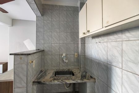 Studio para alugar com 40m², 0 quarto e sem vaga Studio para alugar com 40m², 0 quarto e sem vagaCozinha