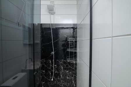 Apartamento para alugar com 57m², 2 quartos e 1 vaga Apartamento para alugar com 57m², 2 quartos e 1 vagaBanheiro do Quarto 2 Suíte