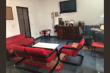 Casa à venda com 5 quartos, 190m² em Vila Madalena, São Paulo