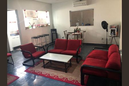 Casa à venda com 5 quartos, 190m² em Vila Madalena, São Paulo