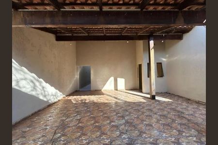 Casa para alugar com 100m², 2 quartos e 2 vagas