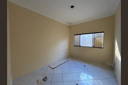 Casa para alugar com 100m², 2 quartos e 2 vagas Casa para alugar com 100m², 2 quartos e 2 vagasQuarto