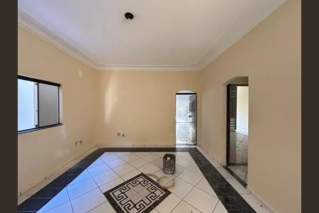 Casa para alugar com 100m², 2 quartos e 2 vagas Casa para alugar com 100m², 2 quartos e 2 vagasSala