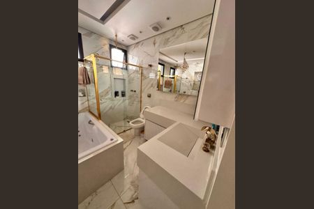 Casa à venda com 584m², 3 quartos e 4 vagas