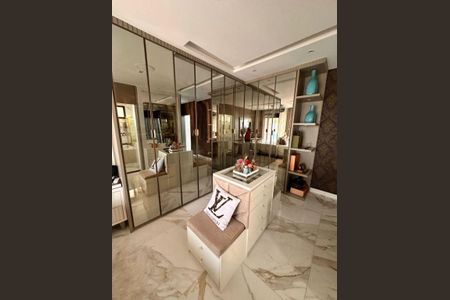 Casa à venda com 584m², 3 quartos e 4 vagas