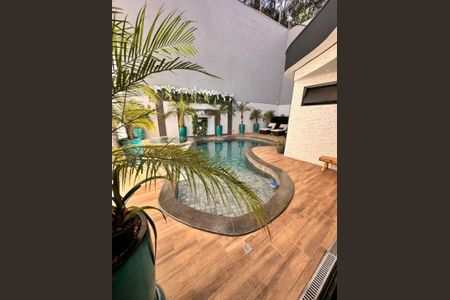 Casa à venda com 584m², 3 quartos e 4 vagas