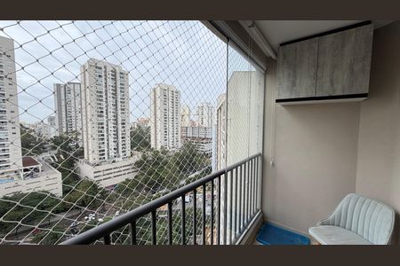 Apartamento à venda com 68m², 2 quartos e 1 vaga