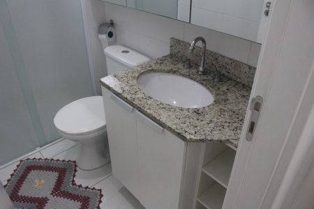 Apartamento para alugar com 69m², 2 quartos e 1 vagaBanheiro