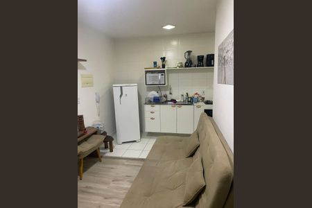 Apartamento à venda com 75m², 3 quartos e 2 vagas Apartamento à venda com 75m², 3 quartos e 2 vagasCozinha