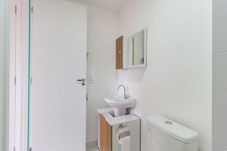 Apartamento para alugar com 29m², 1 quarto e sem vaga Apartamento para alugar com 29m², 1 quarto e sem vagaBanheiro