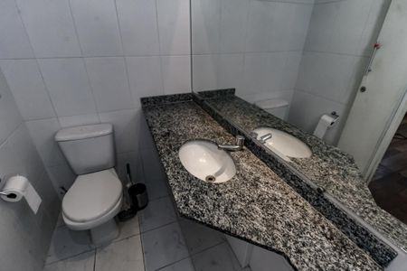 Apartamento para alugar com 103m², 3 quartos e 2 vagas Apartamento para alugar com 103m², 3 quartos e 2 vagasBanheiro da Suíte