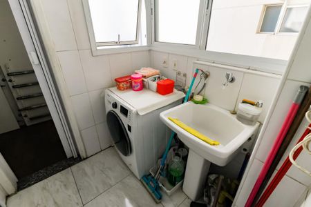 Apartamento para alugar com 103m², 3 quartos e 2 vagas Apartamento para alugar com 103m², 3 quartos e 2 vagasÁrea de Serviço