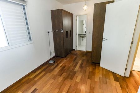 Apartamento para alugar com 103m², 3 quartos e 2 vagas Apartamento para alugar com 103m², 3 quartos e 2 vagasSuíte