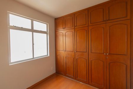 Apartamento para alugar com 107m², 3 quartos e 2 vagas