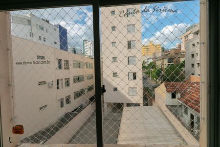 Apartamento para alugar com 107m², 3 quartos e 2 vagas