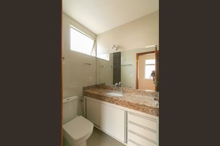 Apartamento para alugar com 107m², 3 quartos e 2 vagas