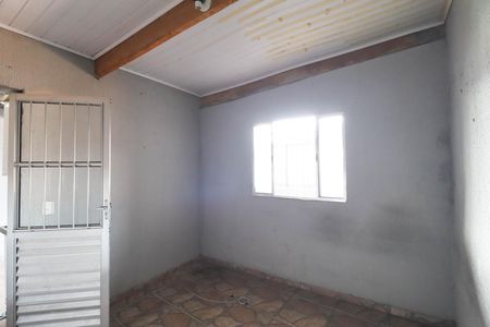 Casa para alugar com 30m², 1 quarto e sem vaga