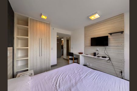 Apartamento à venda com 46m², 2 quartos e 1 vaga Apartamento à venda com 46m², 2 quartos e 1 vagaFlat - Quarto
