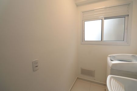 Apartamento para alugar com 40m², 2 quartos e sem vagaCozinha e Área de Serviço