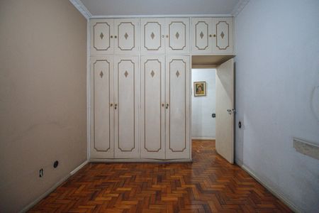 Apartamento à venda com 144m², 5 quartos e 1 vaga Apartamento à venda com 144m², 5 quartos e 1 vagaQuarto 1