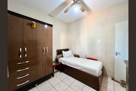 Casa à venda com 200m², 2 quartos e 2 vagas Casa à venda com 200m², 2 quartos e 2 vagasQuarto 1