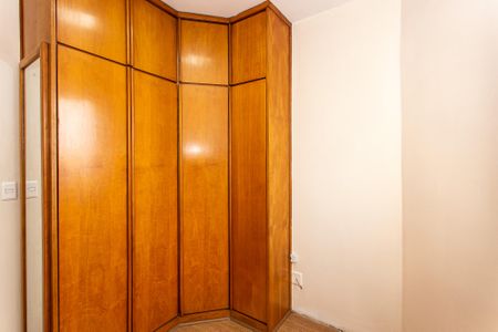 Apartamento para alugar com 60m², 3 quartos e 2 vagas Apartamento para alugar com 60m², 3 quartos e 2 vagasQuarto 2