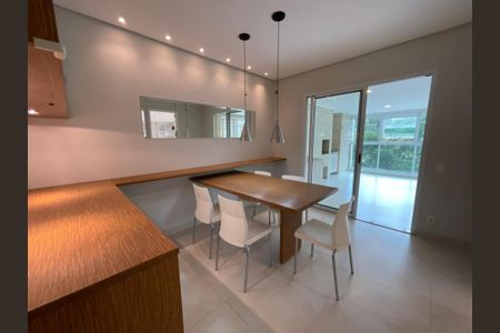 Foto 14 de apartamento para alugar com 4 quartos, 207m² em Jardim Morumbi, São Paulo