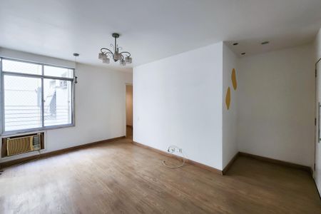 Sala de apartamento à venda com 2 quartos, 56m² em Catete, Rio de Janeiro