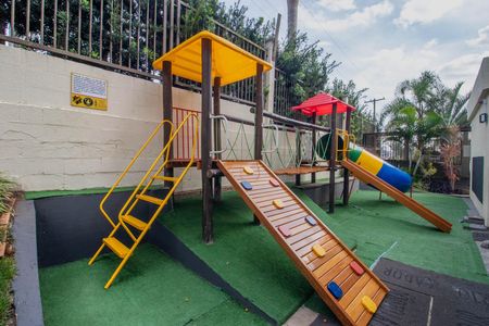 Apartamento à venda com 45m², 2 quartos e 1 vaga Apartamento à venda com 45m², 2 quartos e 1 vagaÁrea comum - Playground